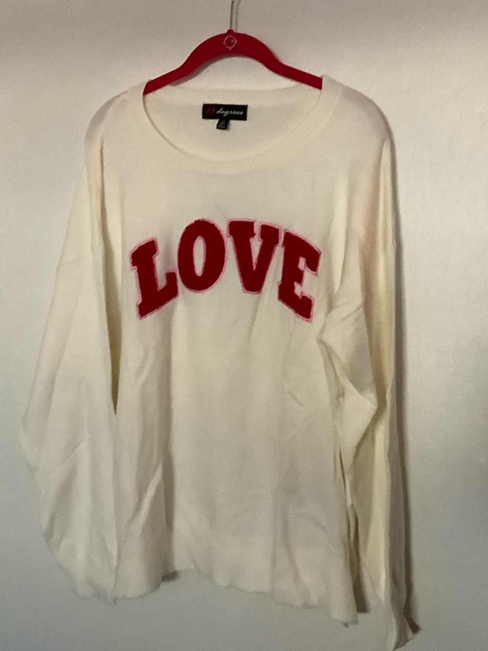 33 Degrees LOVE Crewneck Sweatshirt NWT